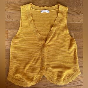 Mango Yellow tank top sweater
